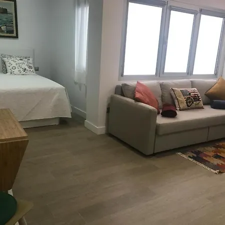 Apartment By The Ocean-The Tourist Dream- Canteras Beach