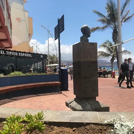 Apartment By The Ocean-The Tourist Dream- Canteras Beach Las Palmas de Gran Canaria